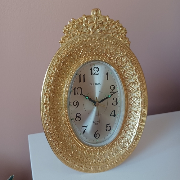 Bulova Quartz Clock Alarm Gold Tone Mantel Desk Oval T1 B0682 260 - Picture 7 of 13